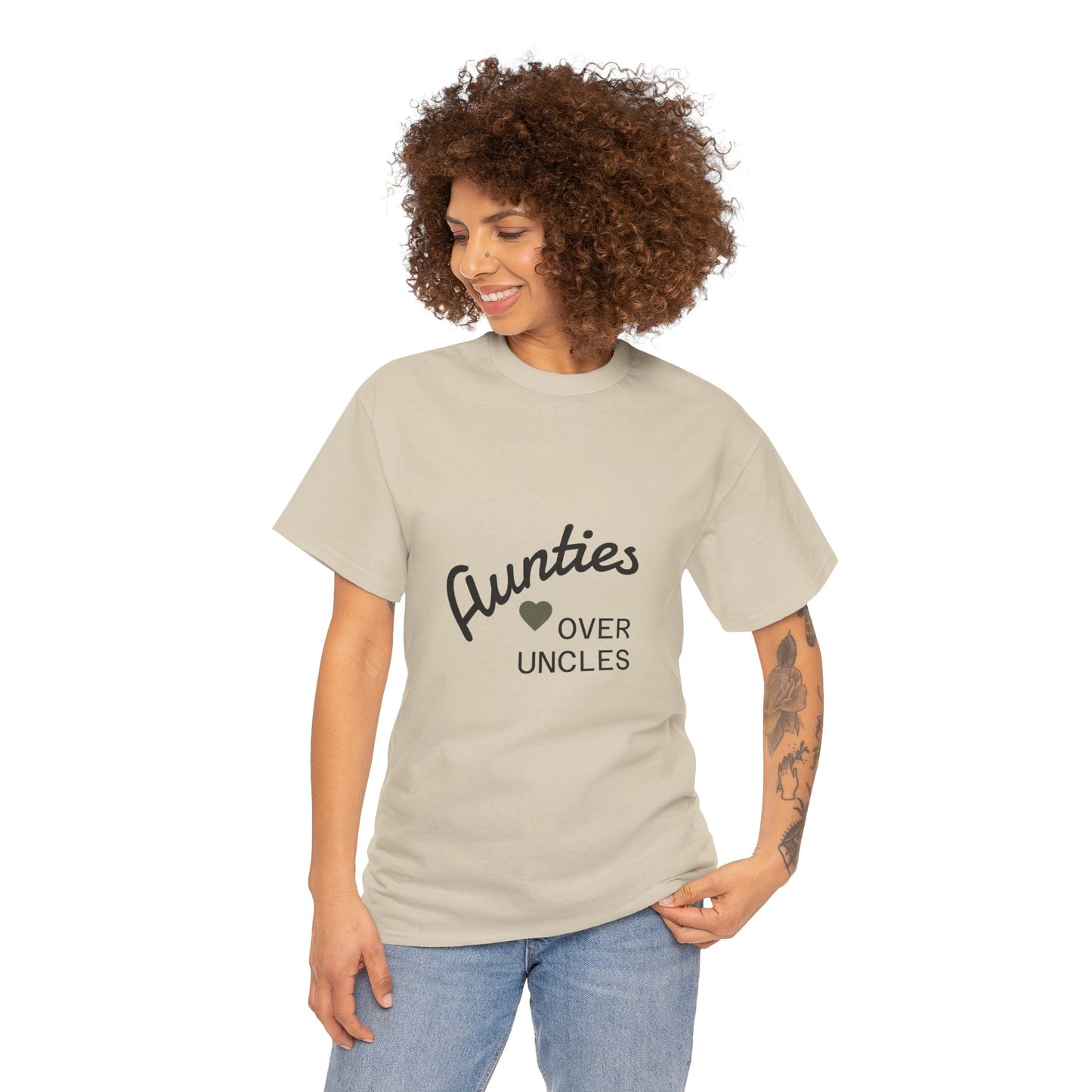 Auntie Love Tee